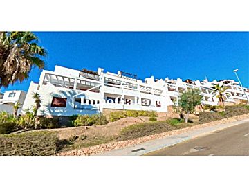 007698 Venta de piso con piscina y terraza en Chaparil - Torrecilla - Punta Lara (Nerja (Pueblo))