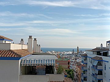 Foto Venta de piso con terraza en Estepona, Av. Andalucia