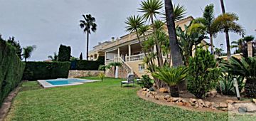  Venta de casa con piscina y terraza en Mijas golf, Urb Mijas Golf