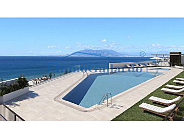 006808 Venta de piso con piscina y terraza en Playa del Rincón (Rincón de la Victoria (Pueblo))